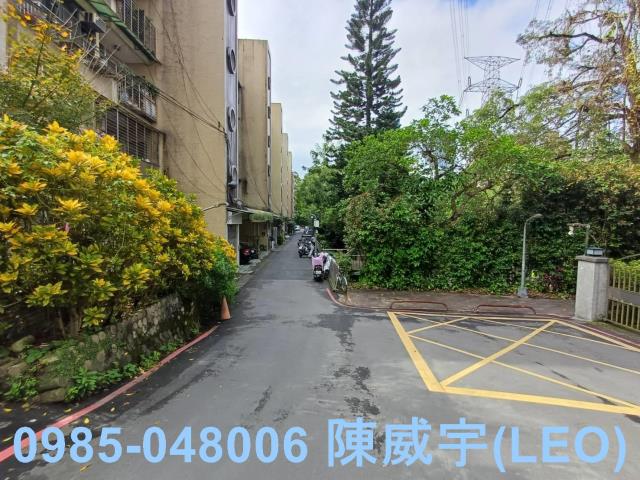 台北信義區拍賣大樓-7