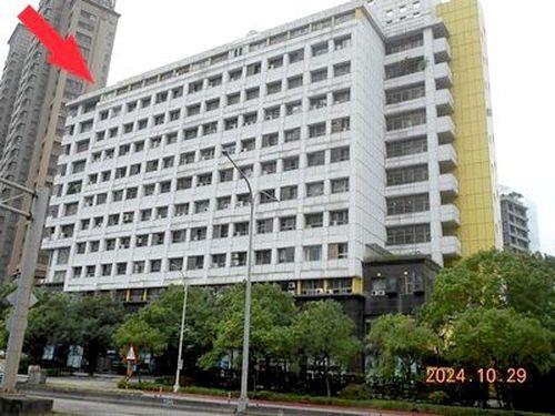台北信義區大樓法拍-1