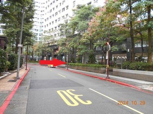 台北信義區大樓法拍-8