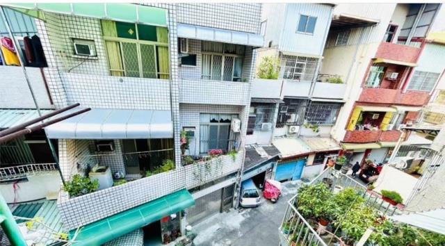 高雄三民區透天-11