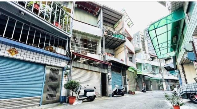 高雄三民區透天-1