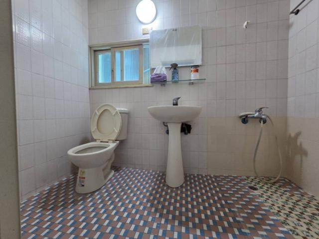 台南東區透天-13