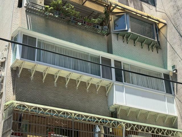 信義區華廈法拍-6