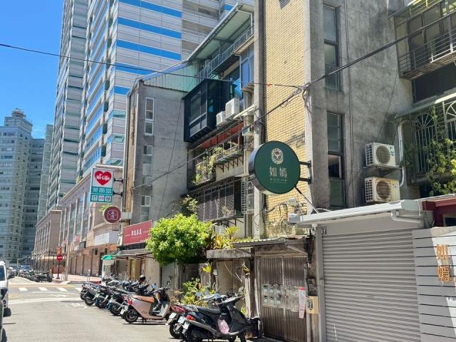 信義區華廈法拍-7