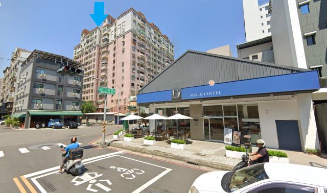 鳳山法拍大樓-3