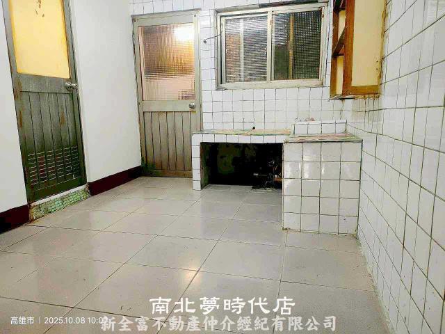 高雄前鎮透天-8