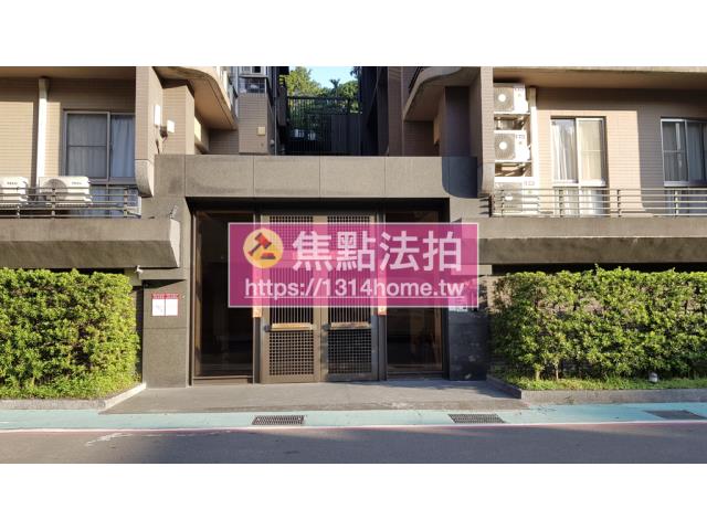 台北文山區法拍大樓-4