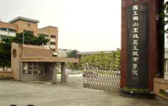 高雄拍賣大樓-12