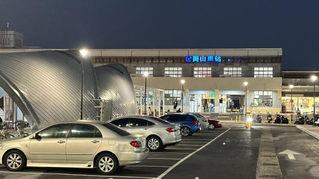 高雄拍賣大樓-7