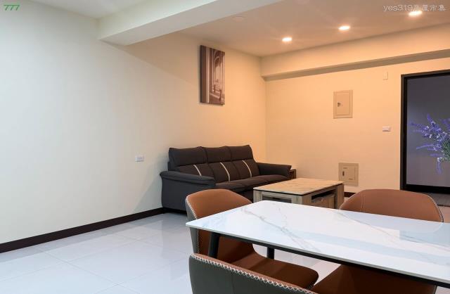 高雄新興區大樓-5