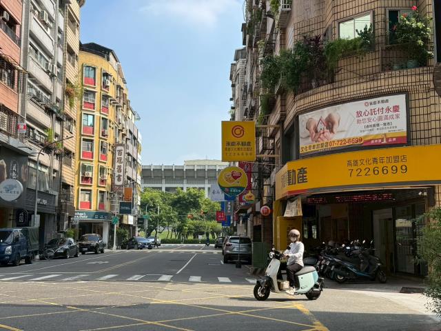 苓雅大樓法拍-4