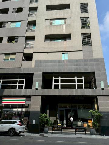 苓雅大樓法拍-11