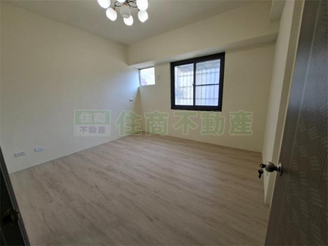 高雄三民區大樓-7