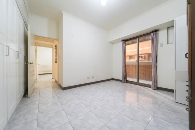 高雄三民區大樓-9