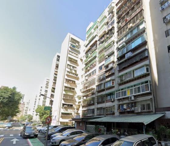 台北信義區法拍大樓-2